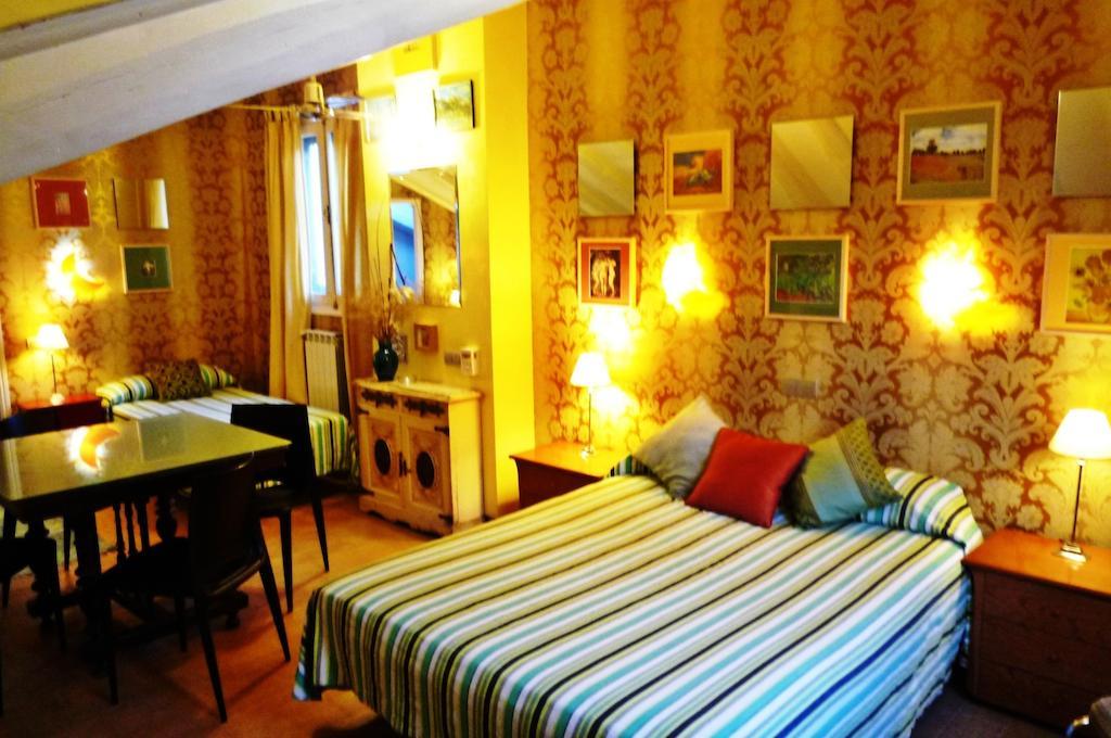 Casa De Huespedes Dolce Vita Мадрид Номер фото